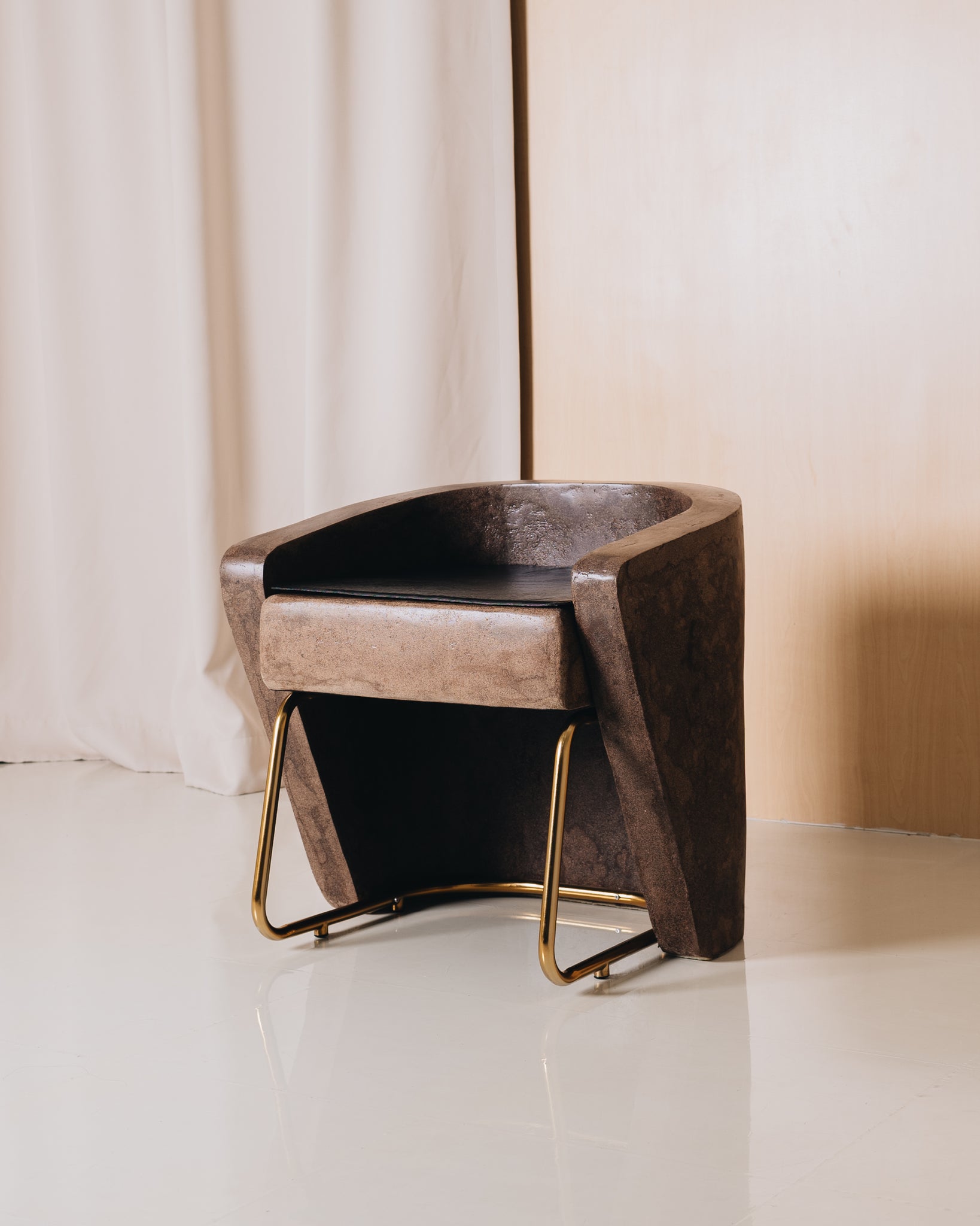 Natura Kalpa Chair